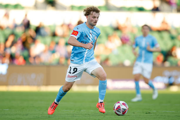 与全球粉丝 与全球粉丝